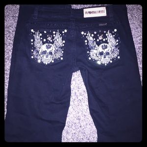 ☠️PLATINUM PLUSH BLING SKULL JEANS!  SIZE 1!  NWT!